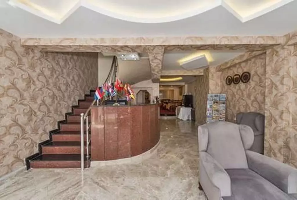 hotel maral istanbul_shabavizparvaz_01.jpg